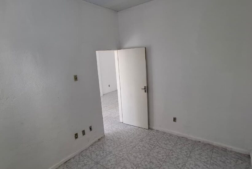 WhatsApp Image 2025-10-03 at 14.21.47 (2)