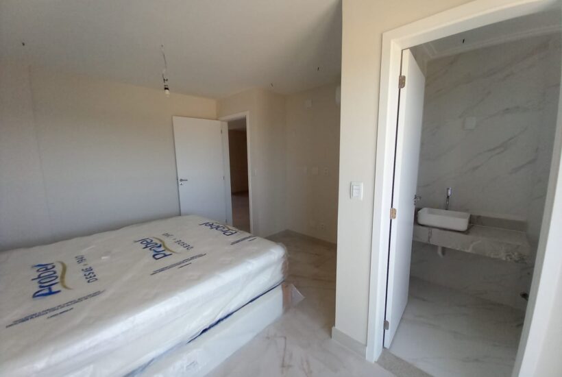 WhatsApp Image 2025-10-28 at 09.43.41