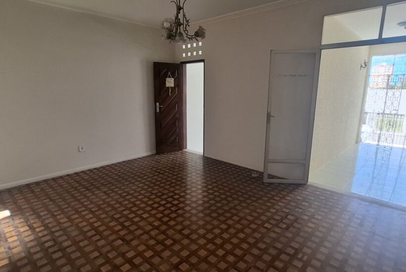 WhatsApp Image 2025-10-01 at 16.28.24 (2)