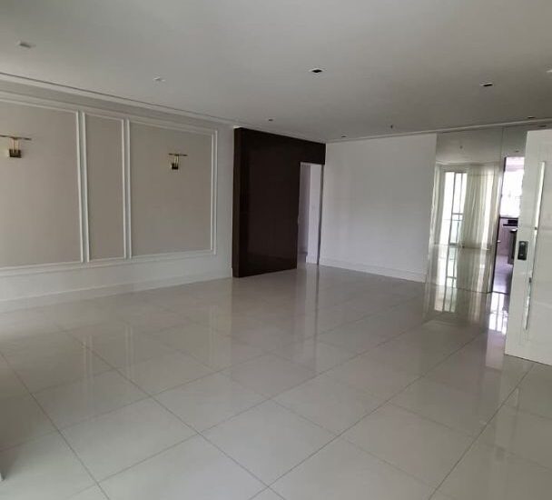 WhatsApp Image 2025-11-03 at 16.30.04 WhatsApp Image 2025-11-03 at 16.30.04