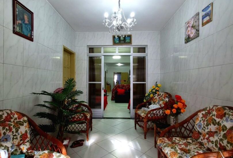 6a42d729-74c3-4c2e-9b1e-baddabdb2107