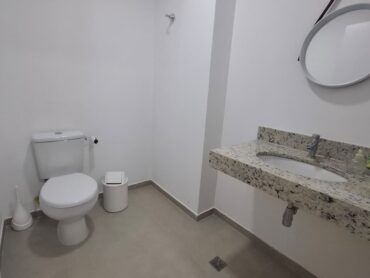 WhatsApp Image 2025-12-17 at 09.05.05 (1)