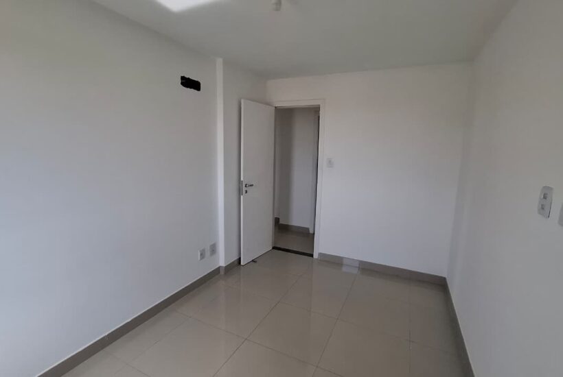 WhatsApp Image 2025-12-10 at 09.59.53 (1) WhatsApp Image 2025-12-10 at 09.59.53 (1)