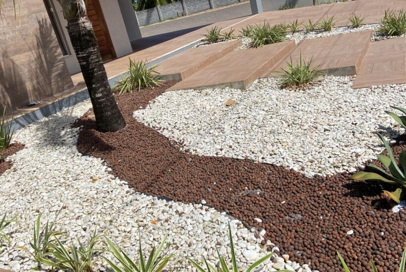 1.1. Jardim frente