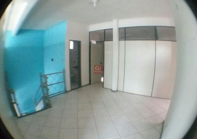8ee0287733d4